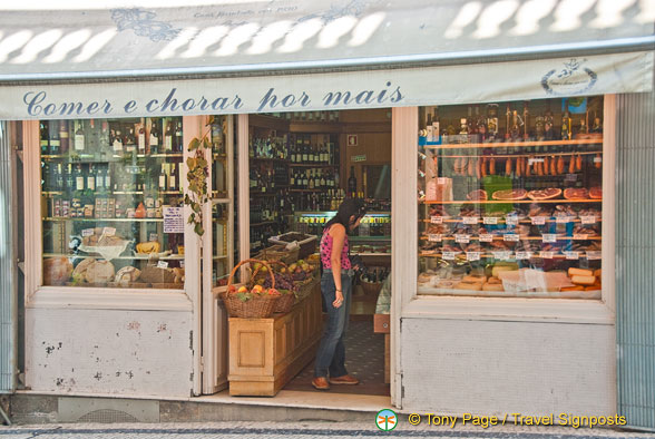 Oporto (703 visits) Oporto